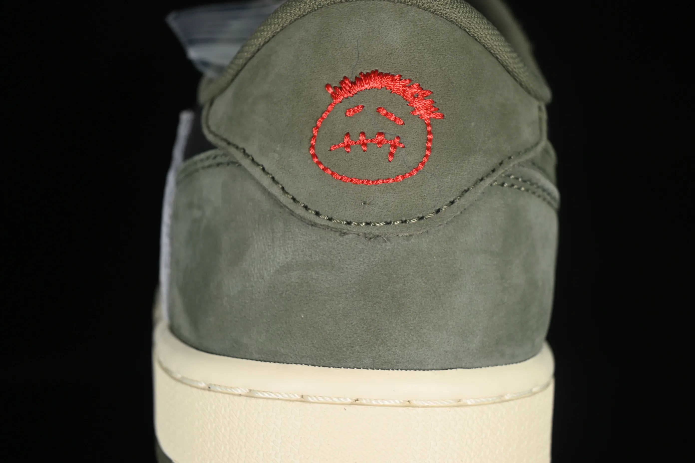 All categories Air Jordan Jordan series basketball shoes Air Jordan 1 Low P version Travis Scott x Air Jordan 1 Low OG AJ1 Joe 1 undercut low DM7866-002